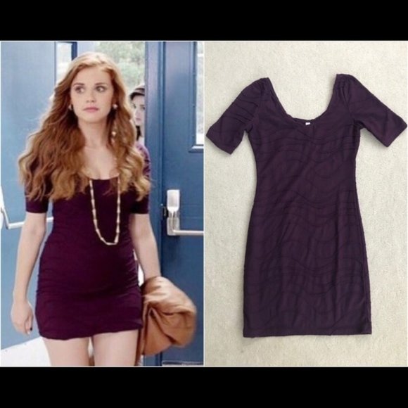 Xhilaration Wave Texture Pattern Bodycon Dress - ASO Lydia Martin - Picture 1 of 7